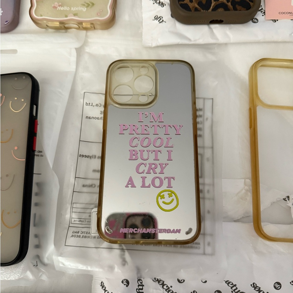 Assorted Phone Cases Set - Picture 2 of 5